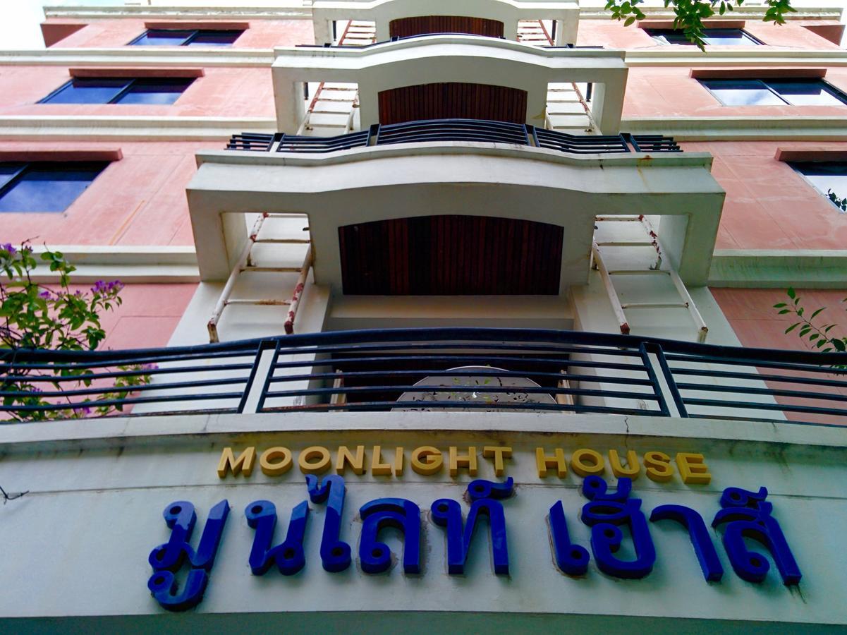 Moonlight House Hotel Nakhonratchasima Eksteriør billede